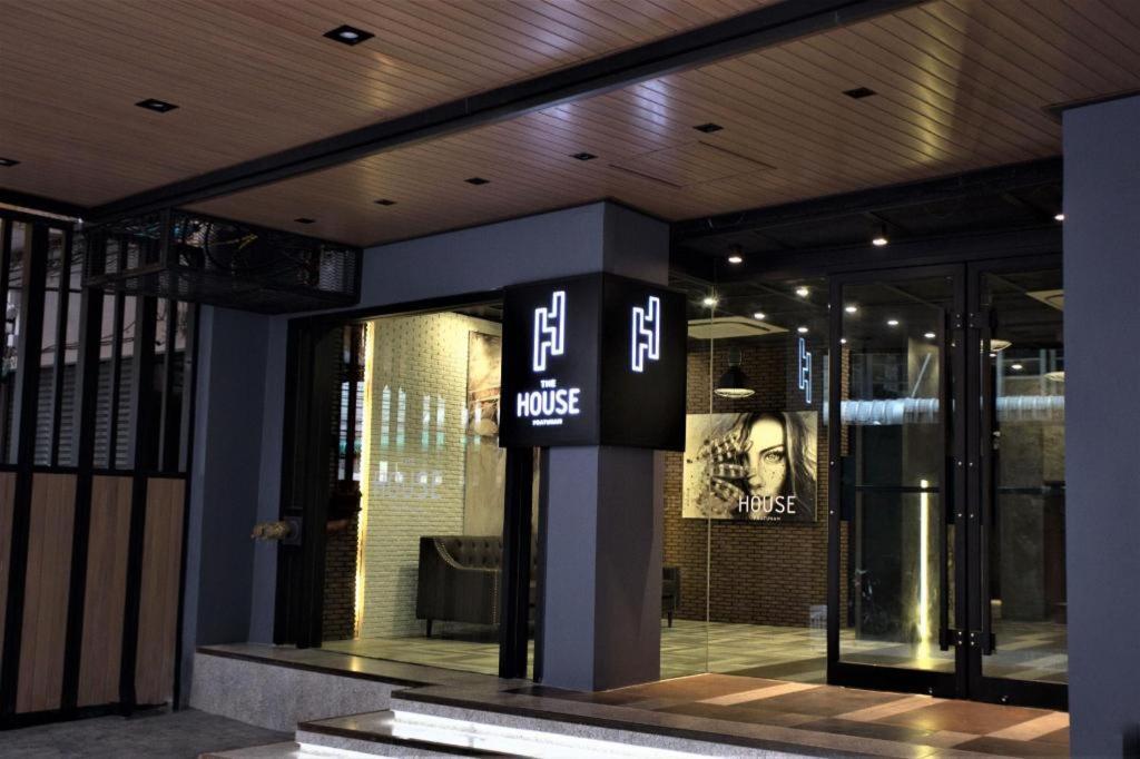 普拉图纳姆之家酒店 曼谷 外观 照片